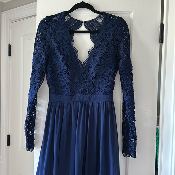 Lulus Dresses & Skirts - Beautiful lulus dress